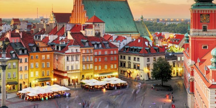 Lituania vendos kufizim të lëvizjes deri në fund të janarit