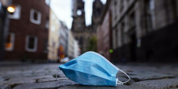 Të pathënat e valës së dytë të Covid në Europë. Erdhi vetë apo u provokua?