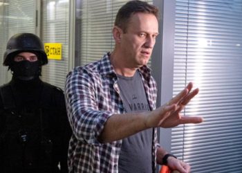 Helmimi i Navalny/ Kritiku i Kremlinit zbardh bisedat me autorët