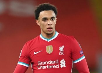 Klopp jep lajmin e madh për Arnoldin dhe Keitan