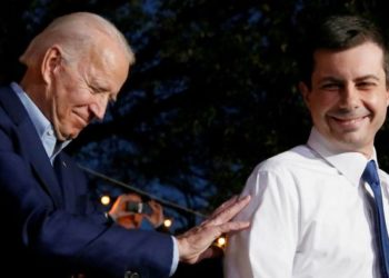 SHBA/ Presidenti i zgjedhur Biden emëron ish-rivalin Buttigieg, si sekretar të transportit