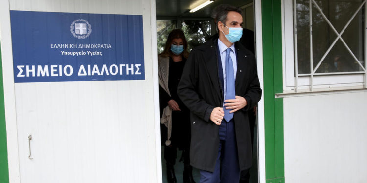 62 jetë të humbura nga Covid në Greqi, ulet numri i raste të reja