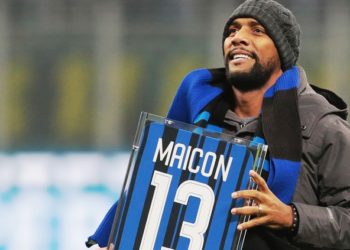 Zyrtare, Maicon rikthehet të luajë në Itali