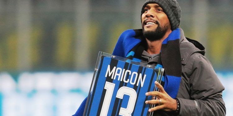 Zyrtare, Maicon rikthehet të luajë në Itali