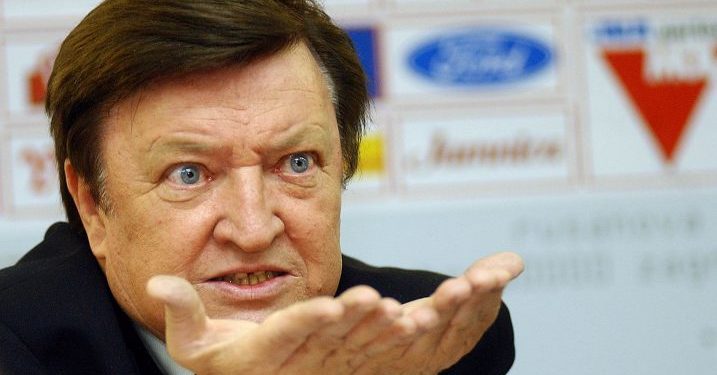 Covid i merr jetën ish-trajnerit të Shqipërisë