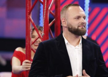 Me cilën politikane shqiptare do dilje në takim nëse s’do ishe i martuar? Deputeti Valteri: Me Monika Kryemadhin, kurrë