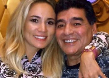 Motra e Maradonës përplaset me dy vajzat e legjendës: Tani u kujtuat? E kishit braktisur!