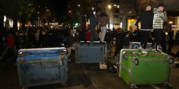 Mos kujtoni se “luftën” tuaj do ta shikoni nga televizori