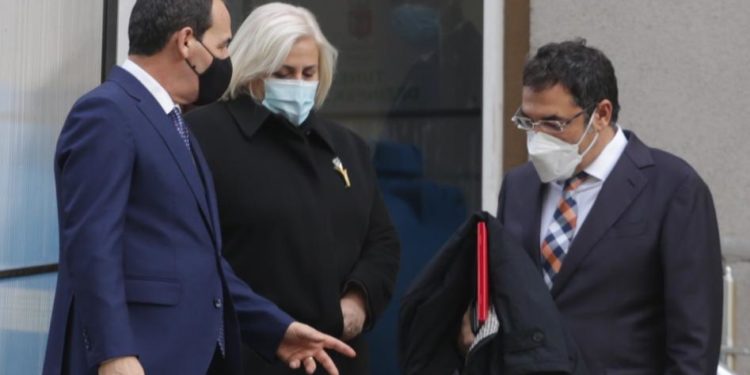 Betohen në Presidencë ministrat Bledi Çuçi dhe Milva Ekonomi