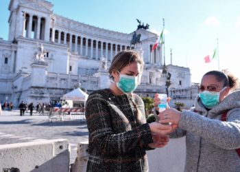 Italia e gjitha zonë e kuqe për Krishtlindje, lockdown deri më 27 dhjetor