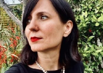 Sa të bukura fotot tuaja me shokët në kafe!