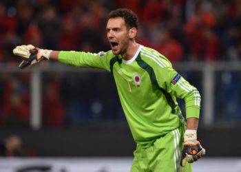 Preket nga Covid/ Etrit Berisha shtrohet në spital