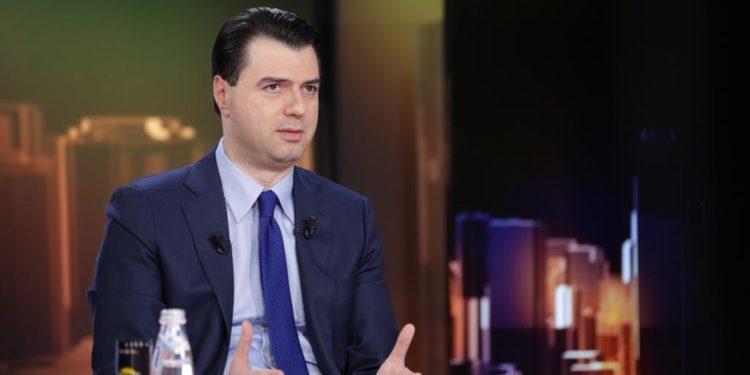 Basha tregon arsyet pse Rama dështoi të sjellë vaksinën antiCovid në Shqipëri