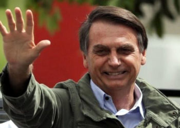 Presidenti brazilian: Vaksina kundër Covid mund t’i kthejë njerëzit në krokodilë dhe të bëjë femrat me mjekër