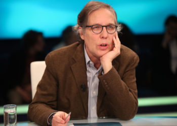 Kur Sali Berisha i vë zjarrin edhe slitës së Babagjyshit