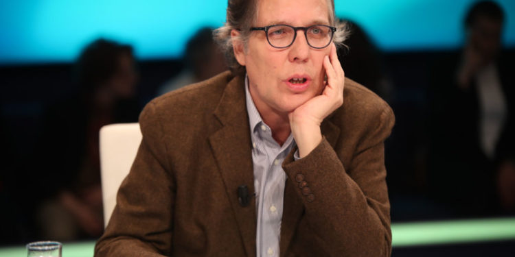 Kur Sali Berisha i vë zjarrin edhe slitës së Babagjyshit