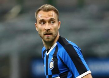 Conte nuk e aktivizoi, Eriksen qëndron në fushë pas ndeshjes, ja çfarë bëri