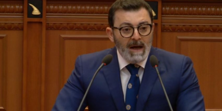 Deputeti i Sarandës: 2021 do të jetë një vit më i mirë, shqiptarët do t’i japin Ramës mandatin e tretë