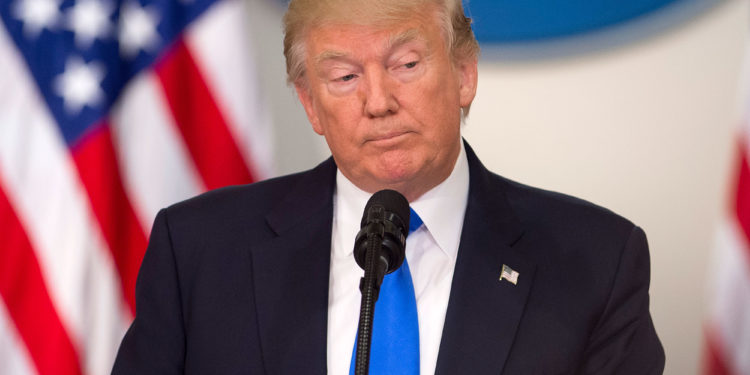 “Shihemi pas 4 vitesh”/ Trump sinjalizon rikandidimin në 2024