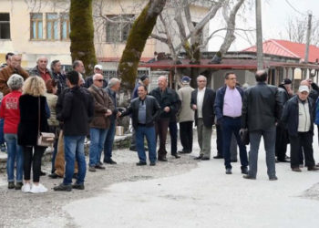 Banorët e Dropullit të Sipërm: Nuk marrim pjesë në zgjedhje nëse nuk zgjidhet problemi transporit, do bllokojmë rrugën për Kakavijë (VIDEO)