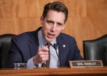 Senatori republikan zotohet se do të sfidojë fitoren e Biden