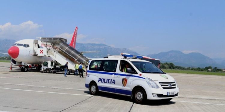 Rrëmbimi në Sarandë, shqiptari ekstradohet nga Athina