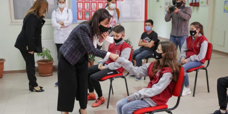 Merret vendimi, shtyhet data për rifillimin e shkollës pas pushimeve të fundivitit