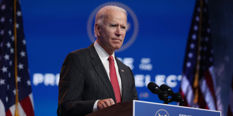 Biden: Në 100 ditët e para të qeverisjes do të bëjmë 100 milionë vaksina