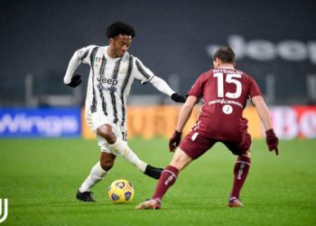 Juventus fiton derbin e qytetit, Bonucci i jep fitoren në fund ndaj Torinos