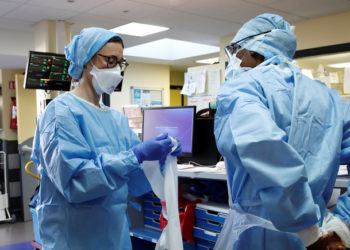 Qendra për Kontrollin dhe Parandalimin e Sëmundjeve në SHBA: Tre muajt e ardhshëm do të jenë më të vështirët