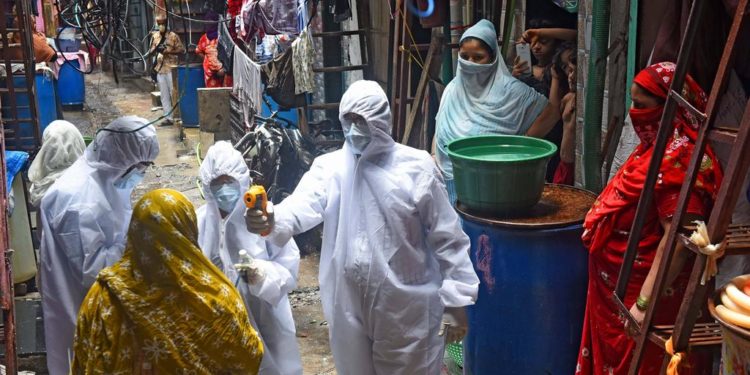 Varianti i ri i koronavirusit zbulohet edhe në Indi