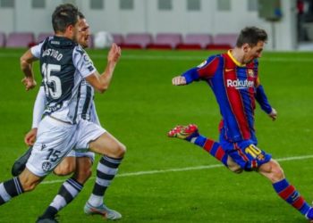 Messi na e fitoi ndeshjen – thotë Alba