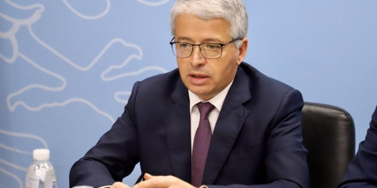 Vrasja e 25-vjeçarit, reagon Ministri Lleshaj: Ka shumë arsye se përse e ndjej fort se çfarë do të thotë humbja e Klodian Rashës për prindërit dhe familjarët e tij