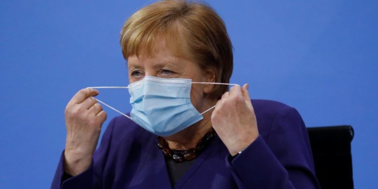 Angela Merkel: Jam krenare për themeluesit e BioNTech, Gjermania po përgatitet për vaksinimin e qytetarëve