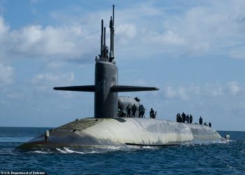 Nëndetësja bërthamore amerikane mbërrin pranë Iranit