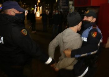 Rrugaçë në dy kohë