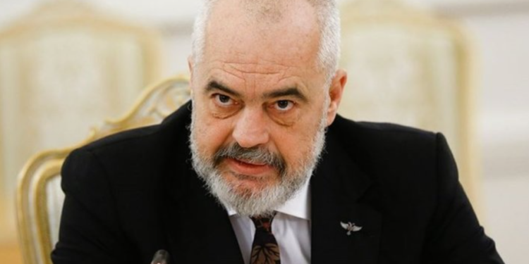 Rama thirrje për prindërit: Ruani fëmijët nga kthetrat e të paudhëve, kush djeg e thyen shkon pas hekurave