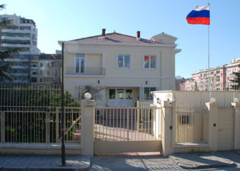 Rama e cilësoi provokuese ofertën e Rusisë për vaksinën Sputnik-V, reagon ambasada: Na vjen keq që u interpretua kështu