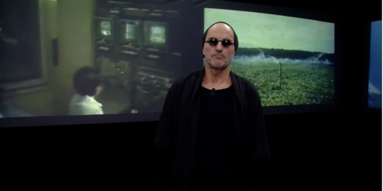 Robert Aliaj: Të famshmit që prodhojnë mediat në Shqipëri janë jashtëqitja e kombit