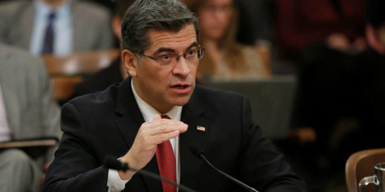 Biden përzgjedh zyrtarin e lartë që do të menaxhojë situatën e krijuar nga pandemia e COVID-19