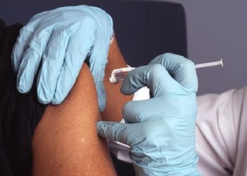 Mitsotakis: Vaksinimi i qytetarëve grekë nis në fillim të janarit