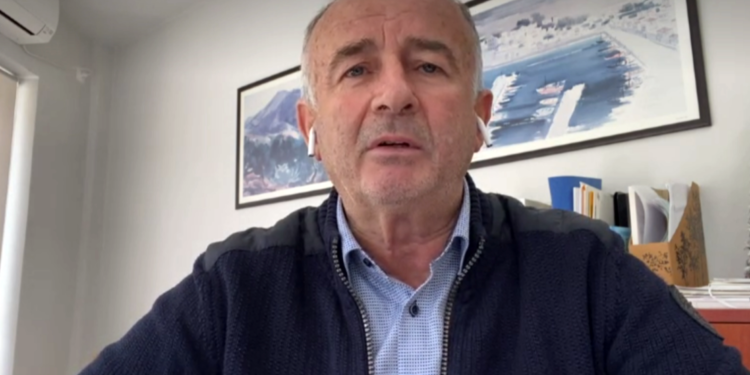 Mjeku Vasil Llajo flet për mutacionet e reja të Covid dhe si mund të zbulohen (VIDEO)