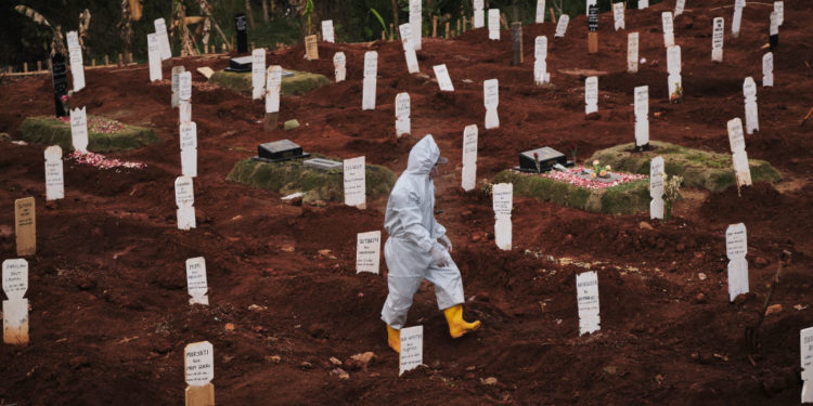 Mbi 1.5 milionë viktima nga Covid-19 në mbarë botën