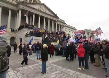 Trazirat në SHBA, humbin jetën 4 persona dhe arrestohen 52 protestues