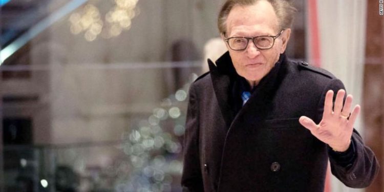 Infektohet me COVID-19, gazetari legjendar i CNN përfundon në spital në gjendje të rëndë