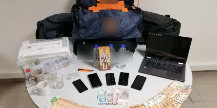 100 milionë euro kokainë, si u kapën dy shqiptarët në Selanik (Detajet e operacionit)