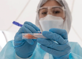 OBSH: Varianti britanik i koronavirusit është përhapur në 70 vende