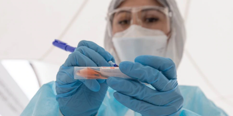 OBSH: Varianti britanik i koronavirusit është përhapur në 70 vende