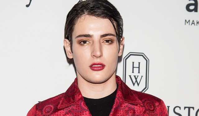 Ky person jetoi 3 muaj në aeroport pasi i frikësohej COVID-19