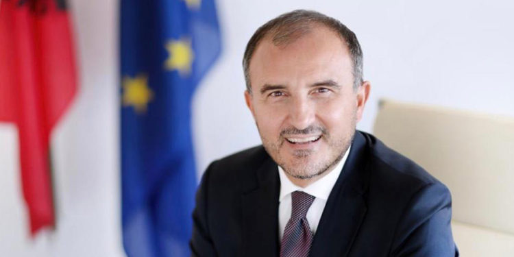 Rezulton pozitiv me Covid Ambasadori i BE-së, Luigi Soreca